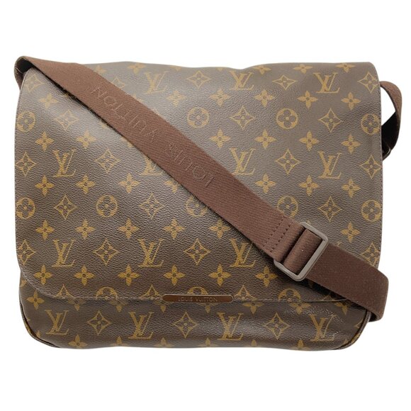Louis Vuitton 2011 Brown Monogram Canvas Beaubourg MM Messenger Bag - Picture 1 of 15